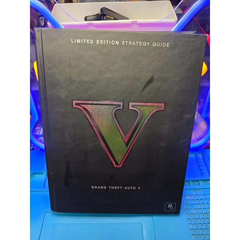 Grand Theft Auto V Guidebook (Hardcover)